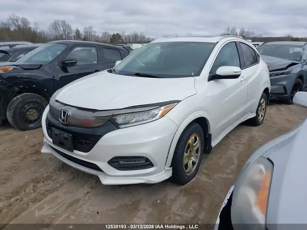 3CZRU6H95KM104575 2019 HONDA HR-V - Image 2