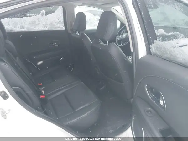 3CZRU6H95KM104575 2019 HONDA HR-V - Image 8