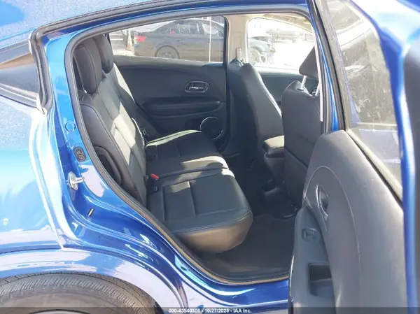 3CZRU6H96KM712850 2019 HONDA HR-V - Image 8