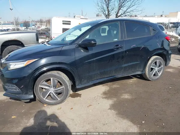 3CZRU6H97KM717135 2019 HONDA HR-V - Image 2