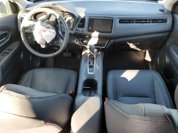 3CZRU6H98KM710470 2019 HONDA HR-V - Image 8