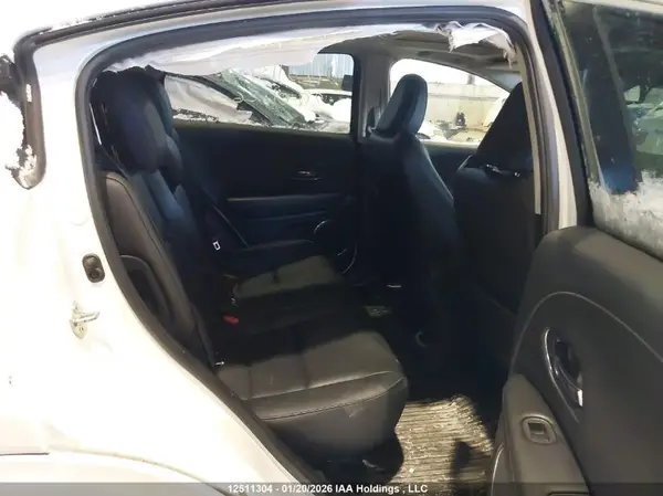 3CZRU6H9XKM100974 2019 HONDA HR-V - Image 8