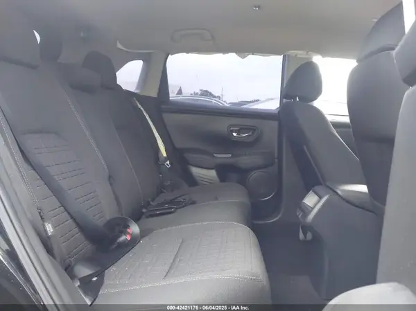 3CZRZ1H30RM702700 2024 HONDA HR-V - Image 8