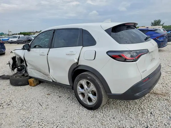 3CZRZ1H30RM715320 2024 HONDA HR-V - Image 2
