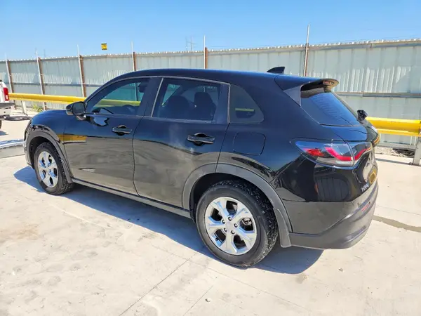 3CZRZ1H30RM750763 2024 HONDA HR-V - Image 2