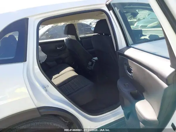 3CZRZ1H30SM715565 2025 HONDA HR-V - Image 8