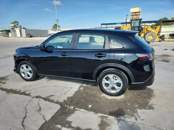 3CZRZ1H32PM742757 2023 HONDA HR-V - Image 2