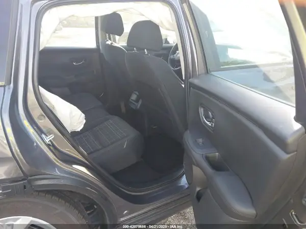 3CZRZ1H32SM734439 2025 HONDA HR-V - Image 8