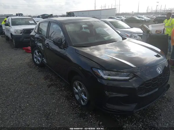 3CZRZ1H32SM744940 2025 HONDA HR-V - Image 1