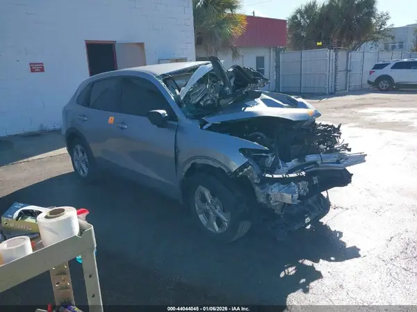 3CZRZ1H33RM735934 2024 HONDA HR-V - Image 1