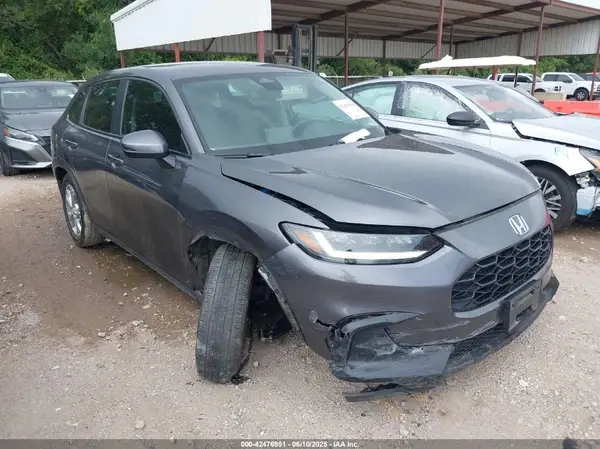 3CZRZ1H33RM743743 2024 HONDA HR-V - Image 1