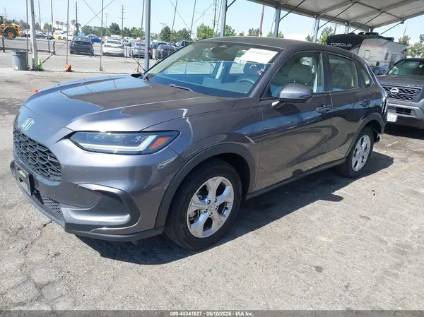 3CZRZ1H33RM750109 2024 HONDA HR-V - Image 2