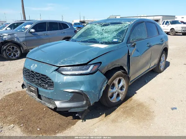 3CZRZ1H35RM734591 2024 HONDA HR-V - Image 2