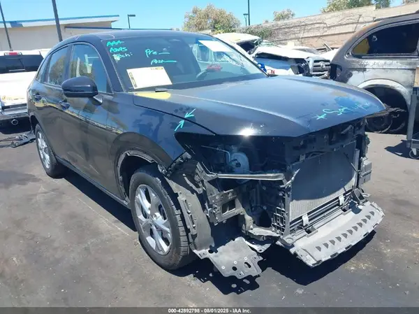 3CZRZ1H36PM705582 2023 HONDA HR-V - Image 1