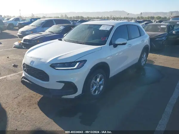 3CZRZ1H36RM737158 2024 HONDA HR-V - Image 2