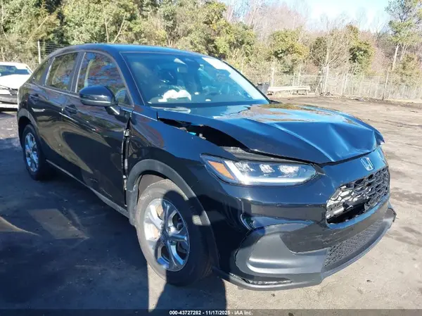 3CZRZ1H38PM723811 2023 HONDA HR-V - Image 1