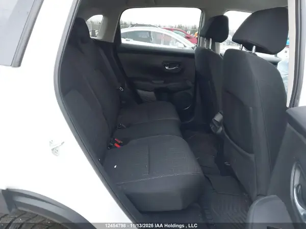 3CZRZ1H38RM100868 2024 HONDA HR-V - Image 8
