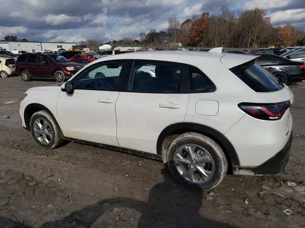 3CZRZ1H38RM738439 2024 HONDA HR-V - Image 2