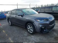 3CZRZ1H38SM735756 2025 HONDA HR-V