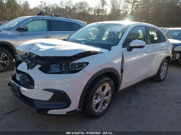 3CZRZ1H39RM717194 2024 HONDA HR-V - Image 2