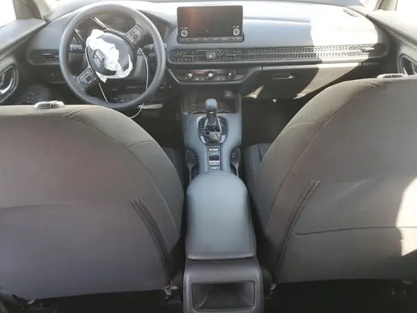 3CZRZ1H39SM723373 2025 HONDA HR-V - Image 8