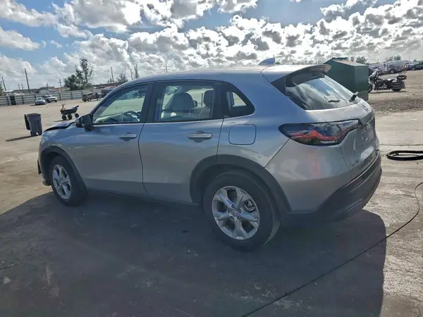 3CZRZ1H39SM758625 2025 HONDA HR-V - Image 2