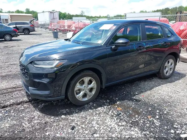 3CZRZ1H3XPM704984 2023 HONDA HR-V - Image 2