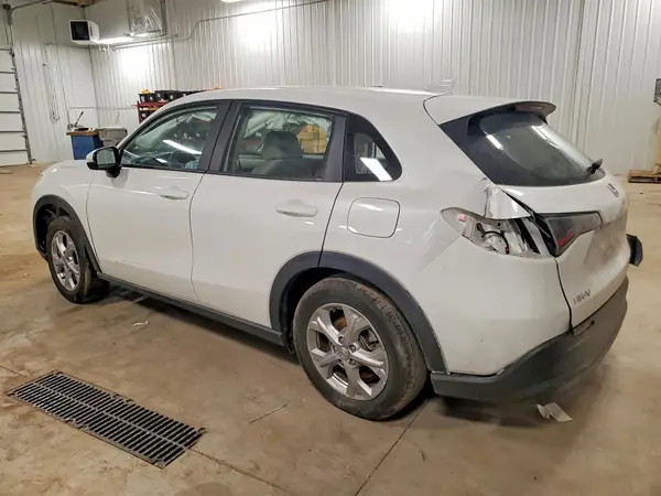 3CZRZ1H3XPM727780 2023 HONDA HR-V - Image 2