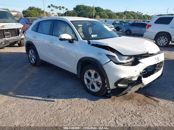 3CZRZ1H3XPM733398 2023 HONDA HR-V - Image 1