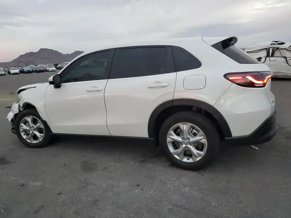 3CZRZ1H3XRM748244 2024 HONDA HR-V - Image 2