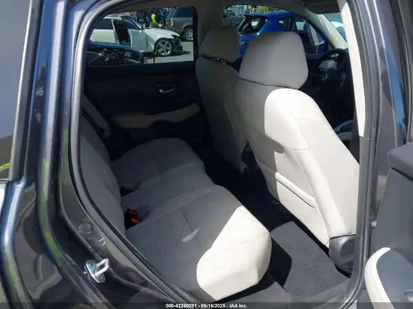 3CZRZ1H3XRM753184 2024 HONDA HR-V - Image 8