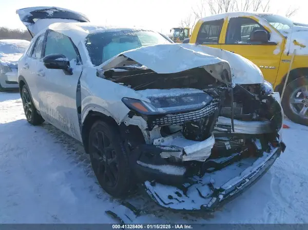 3CZRZ1H50RM724178 2024 HONDA HR-V - Image 1