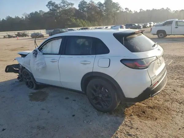 3CZRZ1H50RM744530 2024 HONDA HR-V - Image 2