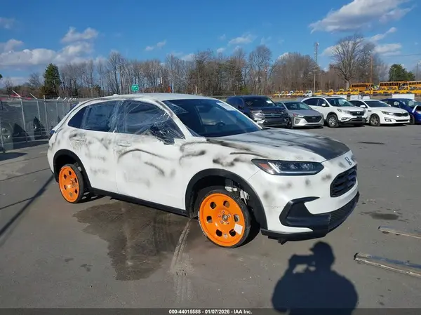 3CZRZ1H50SM754416 2025 HONDA HR-V - Image 1