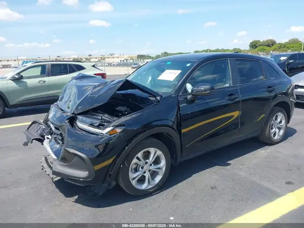 3CZRZ1H51RM703162 2024 HONDA HR-V - Image 2