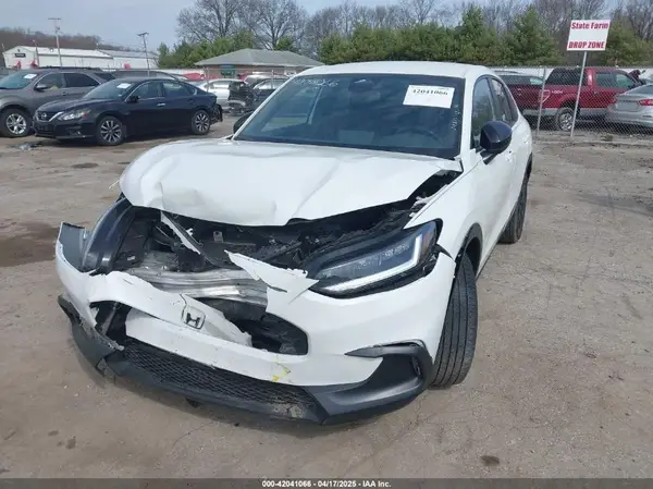 3CZRZ1H51RM717398 2024 HONDA HR-V - Image 2
