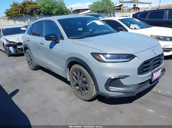 3CZRZ1H51RM728868 2024 HONDA HR-V - Image 1