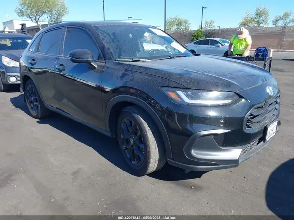 3CZRZ1H51RM745671 2024 HONDA HR-V - Image 1