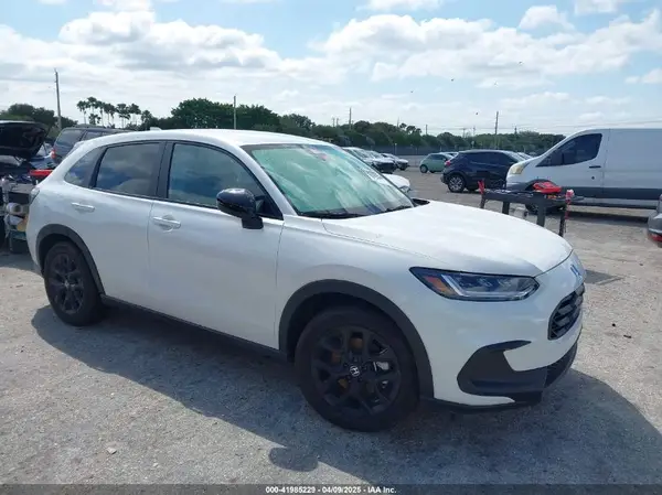 3CZRZ1H51RM748084 2024 HONDA HR-V - Image 1