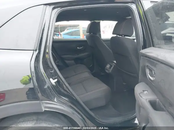 3CZRZ1H52RM745677 2024 HONDA HR-V - Image 8