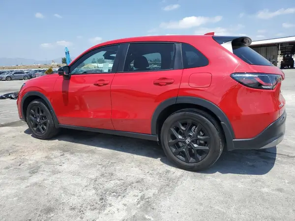 3CZRZ1H53RM703583 2024 HONDA HR-V - Image 2