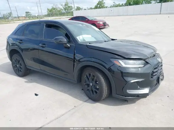 3CZRZ1H53RM707679 2024 HONDA HR-V - Image 1