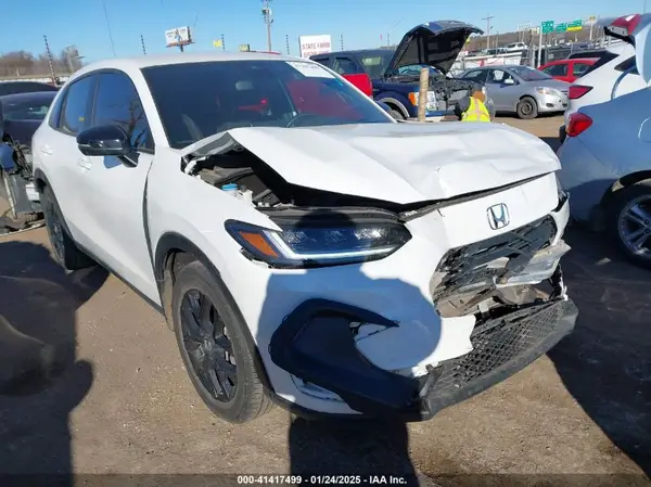 3CZRZ1H53RM711635 2024 HONDA HR-V - Image 1