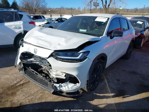 3CZRZ1H53RM711635 2024 HONDA HR-V - Image 2