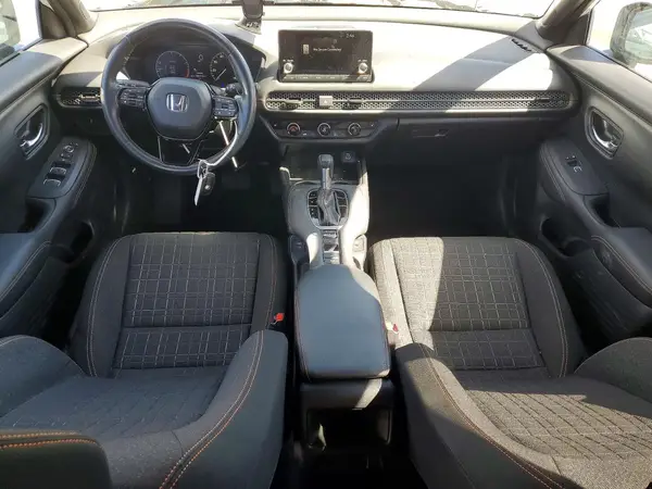 3CZRZ1H53RM715538 2024 HONDA HR-V - Image 8