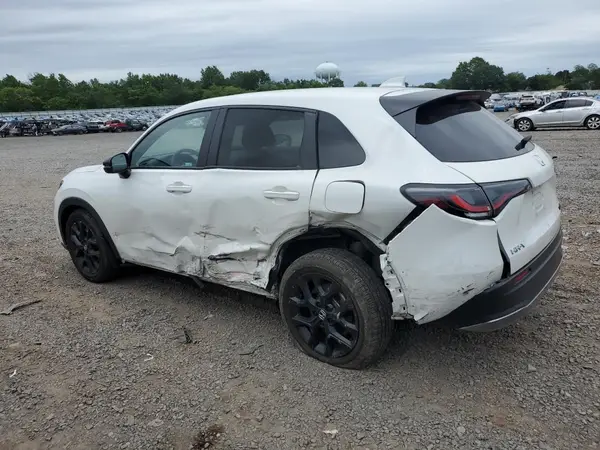 3CZRZ1H53RM724899 2024 HONDA HR-V - Image 2