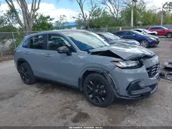 3CZRZ1H53RM728175 2024 HONDA HR-V