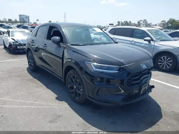 3CZRZ1H53SM702326 2025 HONDA HR-V - Image 1