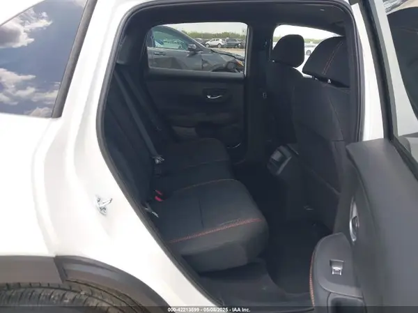 3CZRZ1H53SM738372 2025 HONDA HR-V - Image 8