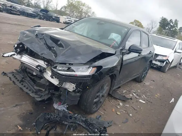 3CZRZ1H56RM732558 2024 HONDA HR-V - Image 2